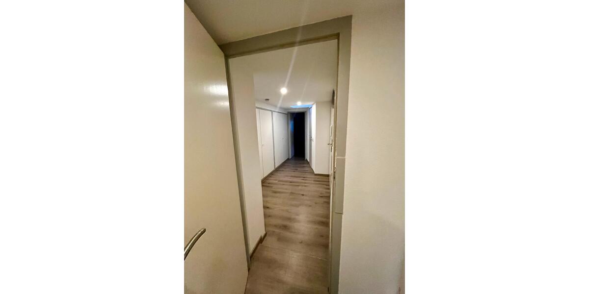 Dachgeschoßwohnung Braunfels - 1 Zimmer, 67 m&sup2;, 690&euro; | Angebot:25838008