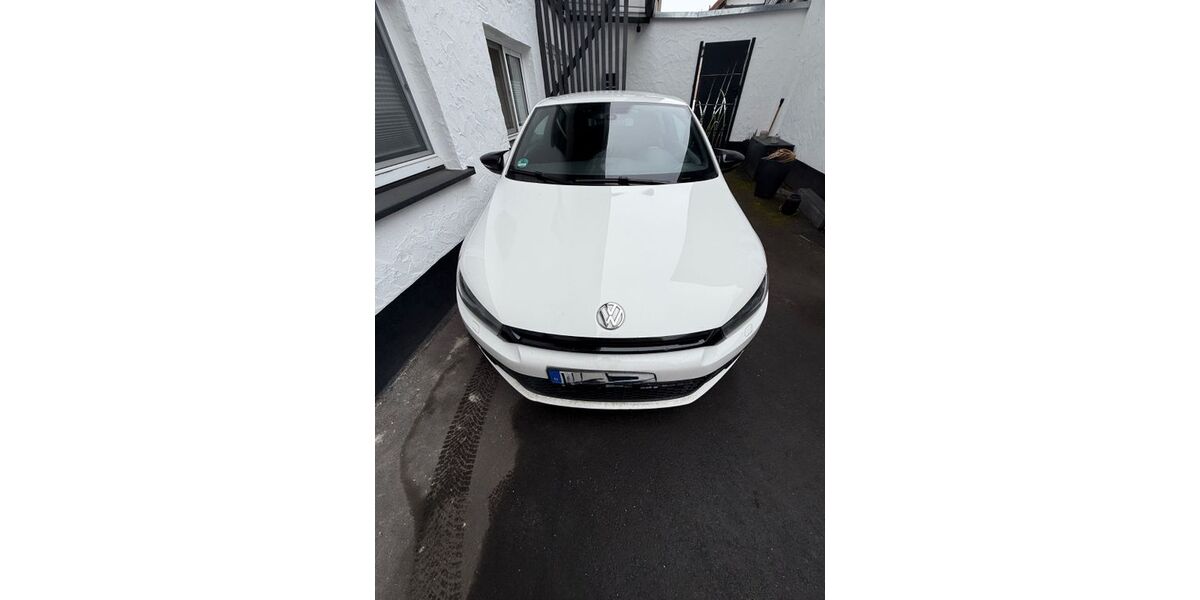 VW Scirocco 198.304 km 5.650 &euro; Hüttenberg 35625