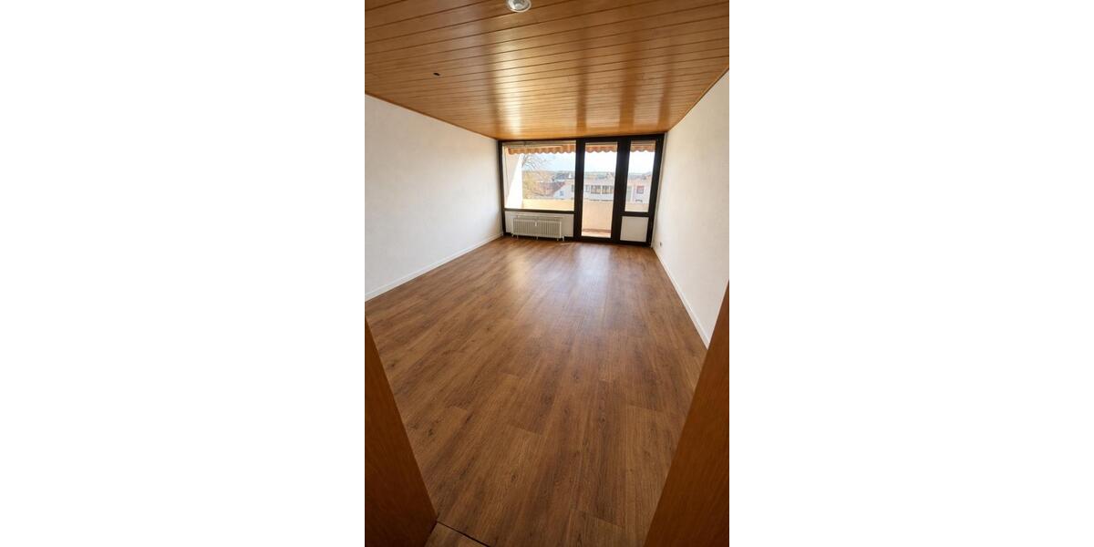 Etagenwohnung Gießen Anneröder Siedlung - 4 Zimmer, 83 m&sup2;, 1.100&euro; | Angebot:25655267