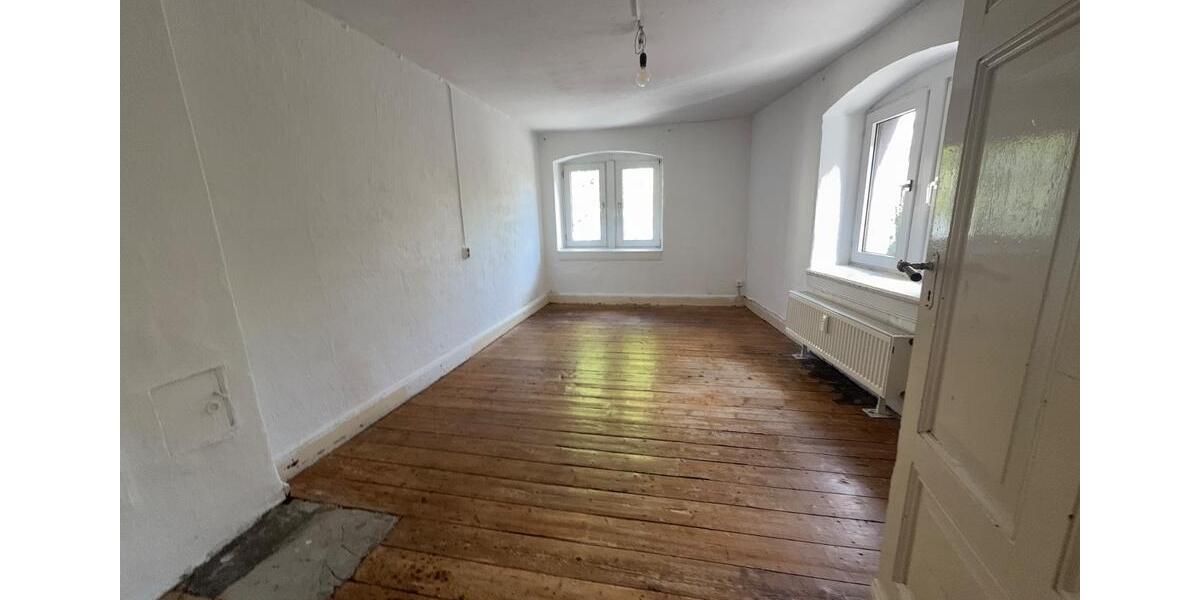 Etagenwohnung Marburg - 4 Zimmer, 115 m&sup2;, 1.490&euro; | Angebot:26644573
