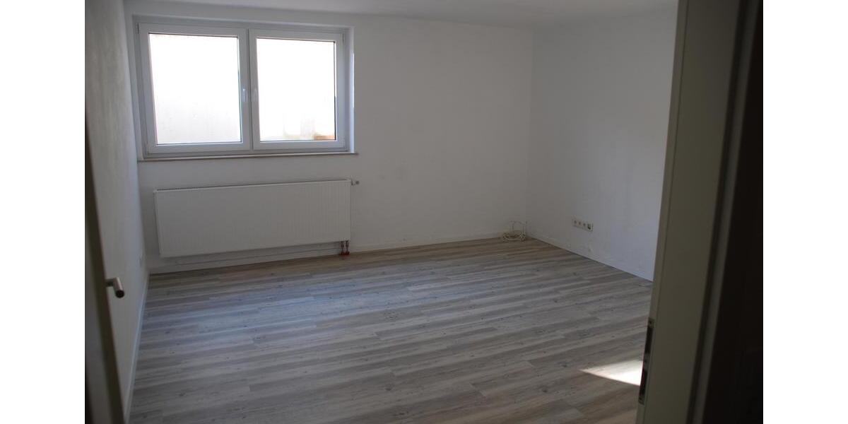 Etagenwohnung Marburg Cappel - 2 Zimmer, 70 m&sup2;, 650&euro; | Angebot:26504241