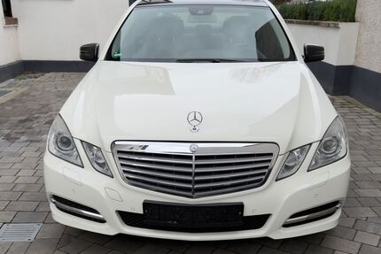 Mercedes-Benz E 200 165.000 km 12.295 &euro; Gießen 35398