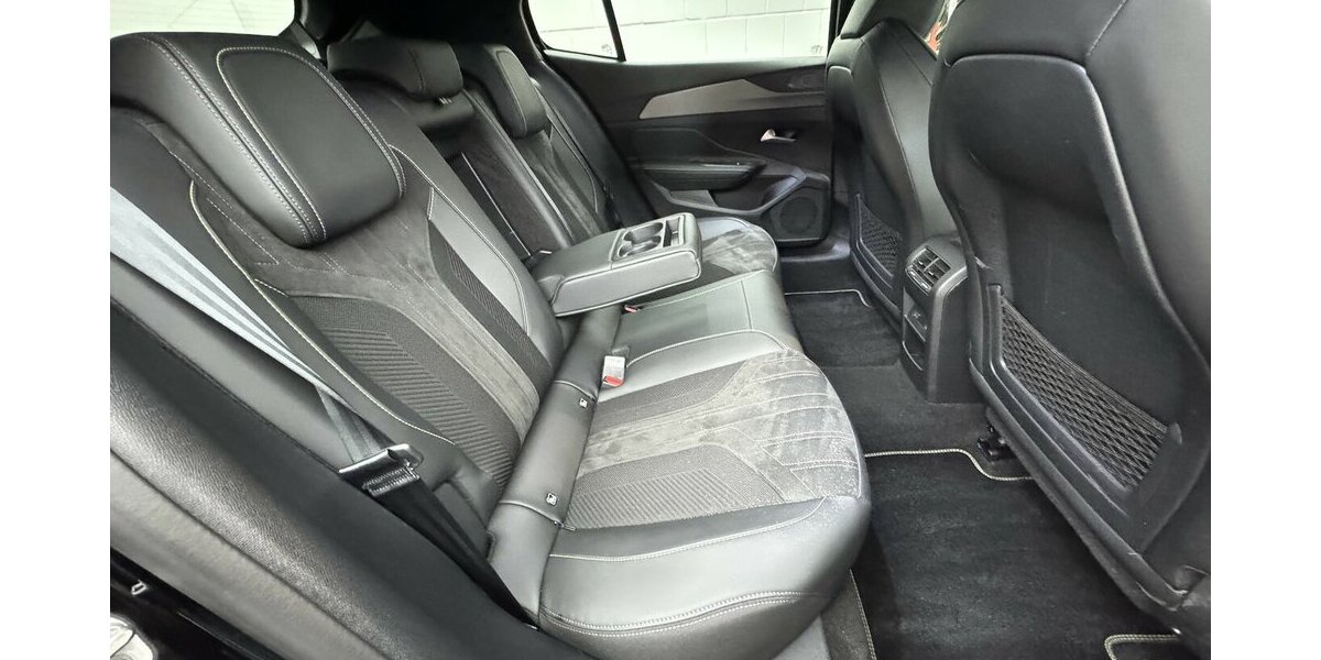 Peugeot 408 GT 145 Hybrid DSC6 Massage 360° Cam 21.700 km 26.990 &euro; Lich 35423