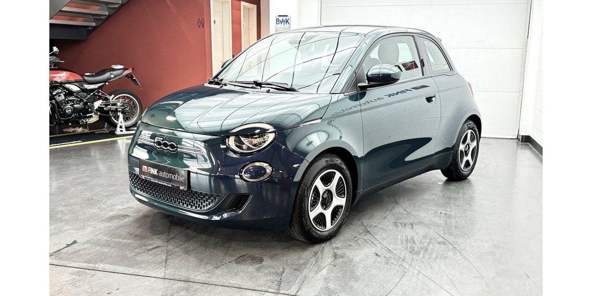 Fiat 500e Action CarPlay Android Automatik 1.Hand 18.400 km 13.440 &euro; Lich 35423