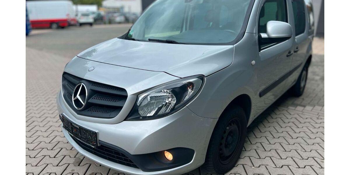 Mercedes-Benz Citan 236.000 km 5.700 &euro; Solms 35606