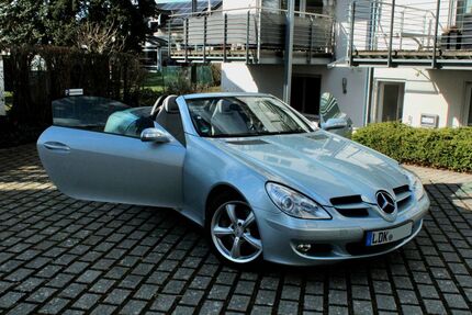 Mercedes-Benz SLK 350 125.000 km 12.999 &euro; Braunfels 35619