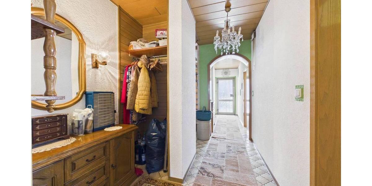Doppelhaushälfte Wetzlar Altenberger Straße - 6 Zimmer, 180 m&sup2;, 449.000&euro; | Angebot:26455101