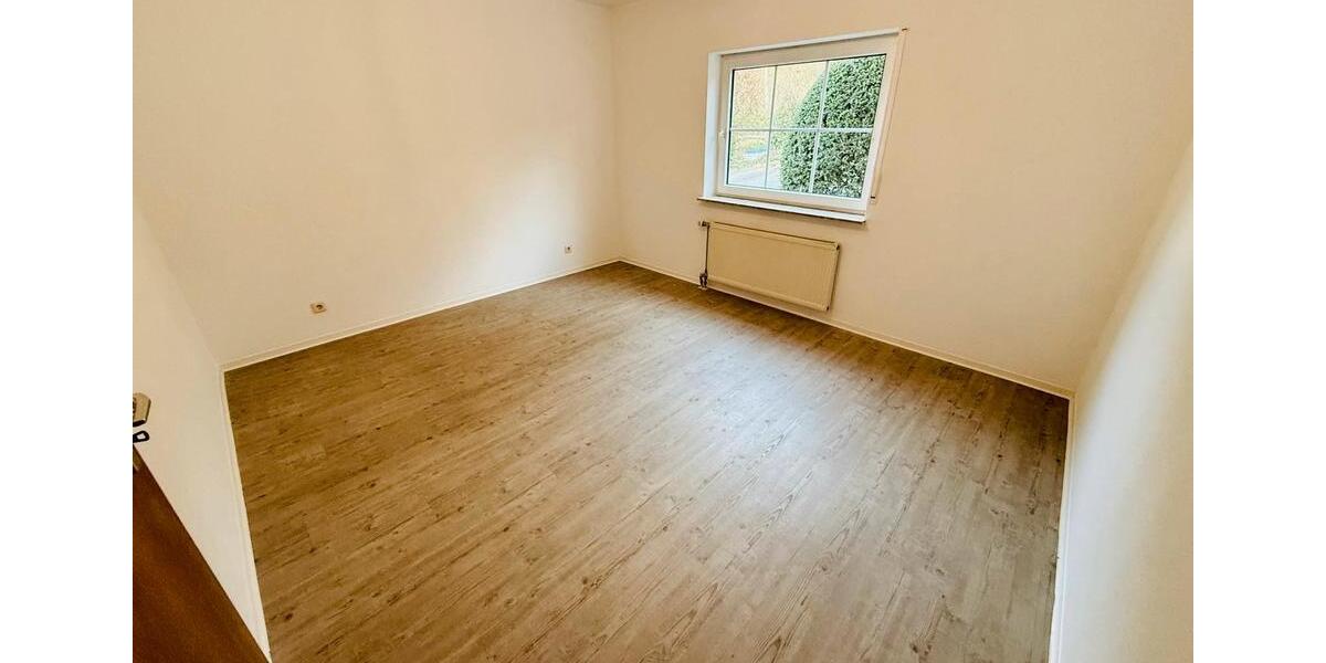 Etagenwohnung Solms - 3 Zimmer, 88 m&sup2;, 795&euro; | Angebot:26023553