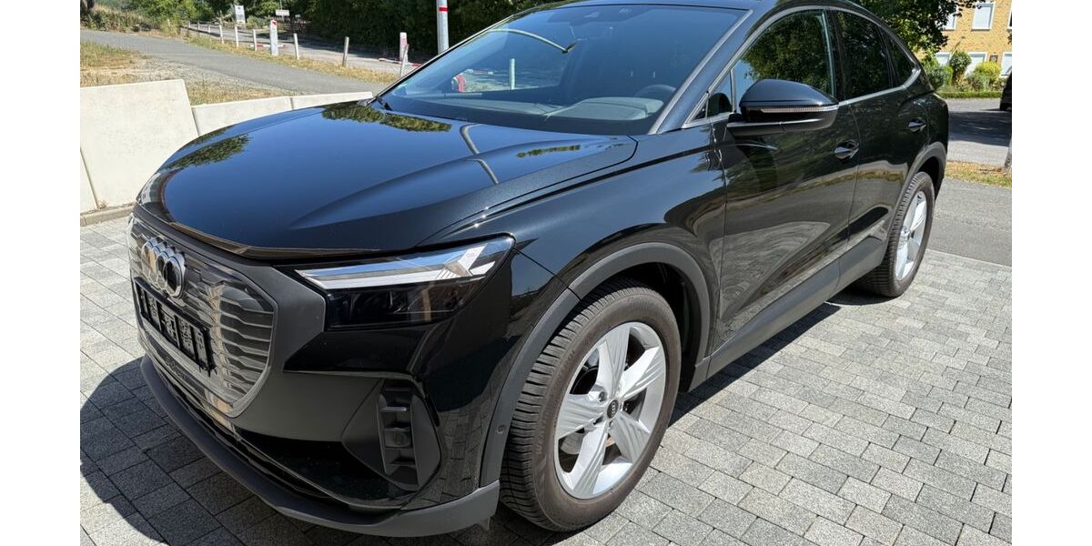Audi Q4 e-tron 84.000 km 22.999 &euro; Herborn - Seelbach 35745