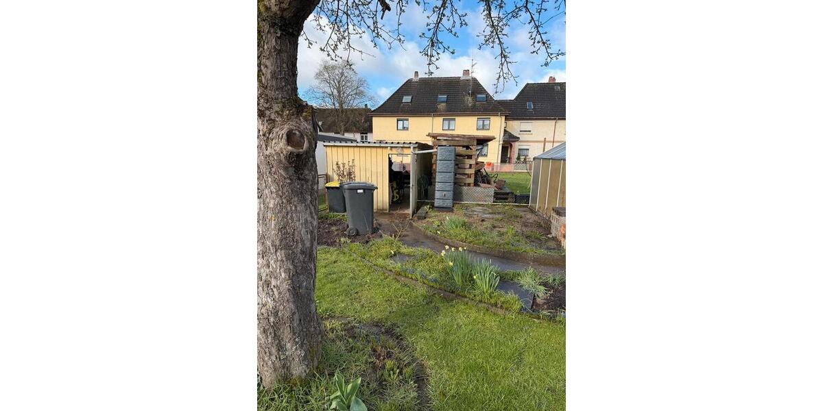 Reihenhaus Wetzlar Altenberger Straße - 8 Zimmer, 188 m&sup2;, 340.000&euro; | Angebot:26039509