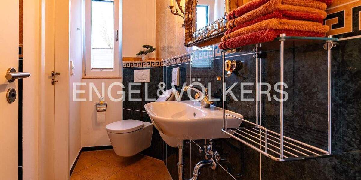 Einfamilienhaus Usingen - 8 Zimmer, 325 m&sup2;, 1.298.000&euro; | Angebot:25676871