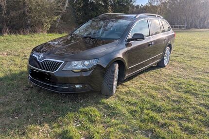 Skoda Superb 145.200 km 14.900 &euro; Hohenahr 35644