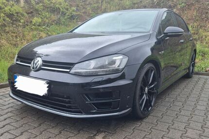 VW Golf 94.000 km 21.200 &euro; Siegbach 35768
