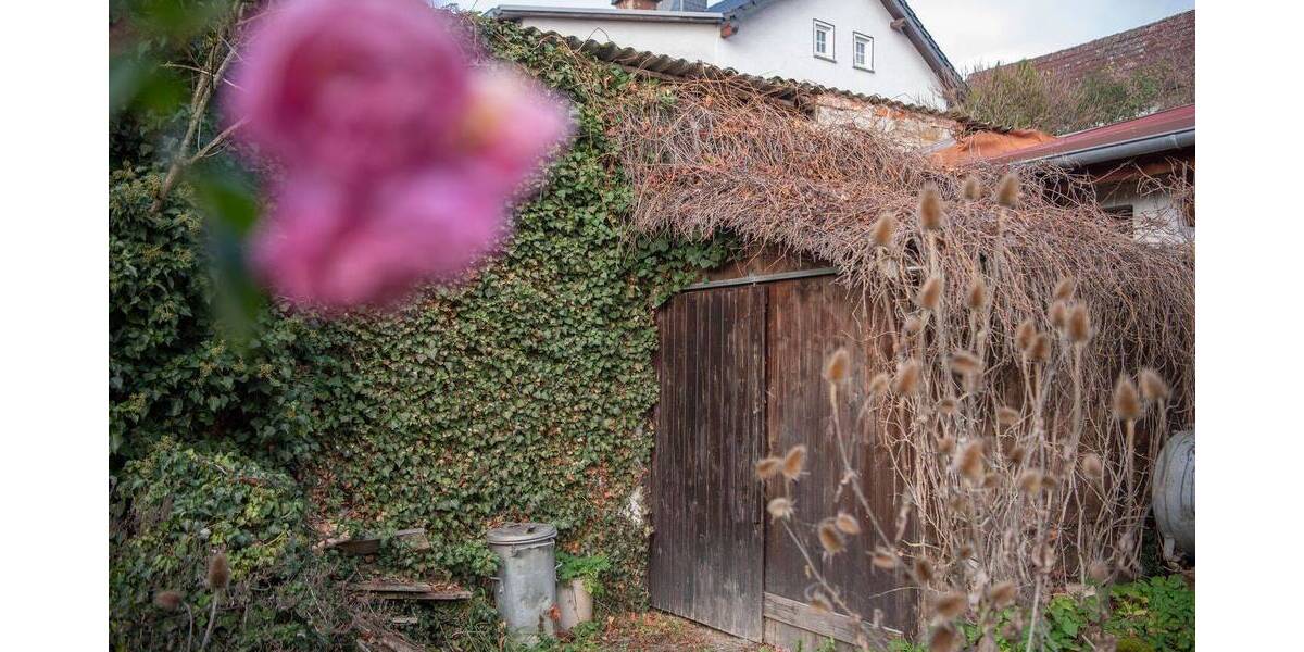 Einfamilienhaus Grävenwiesbach Hundstadt - 8 Zimmer, 165 m&sup2;, 495.000&euro; | Angebot:25985869