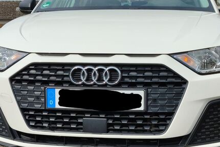 Audi A1 37.000 km 18.100 &euro; Lohra 35102