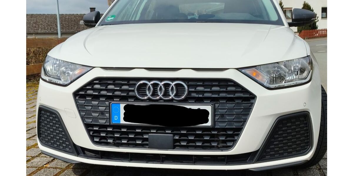 Audi A1 37.000 km 18.100 &euro; Lohra 35102