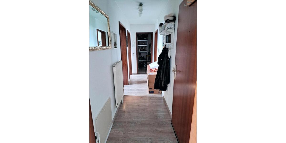 Dachgeschoßwohnung Wölfersheim - 2 Zimmer, 72 m&sup2;, 650&euro; | Angebot:25149409