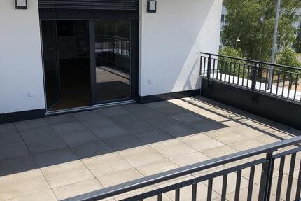 Wohnung Marburg - 3 Zimmer, 90 m&sup2;, 1.200&euro; | Angebot:25976070