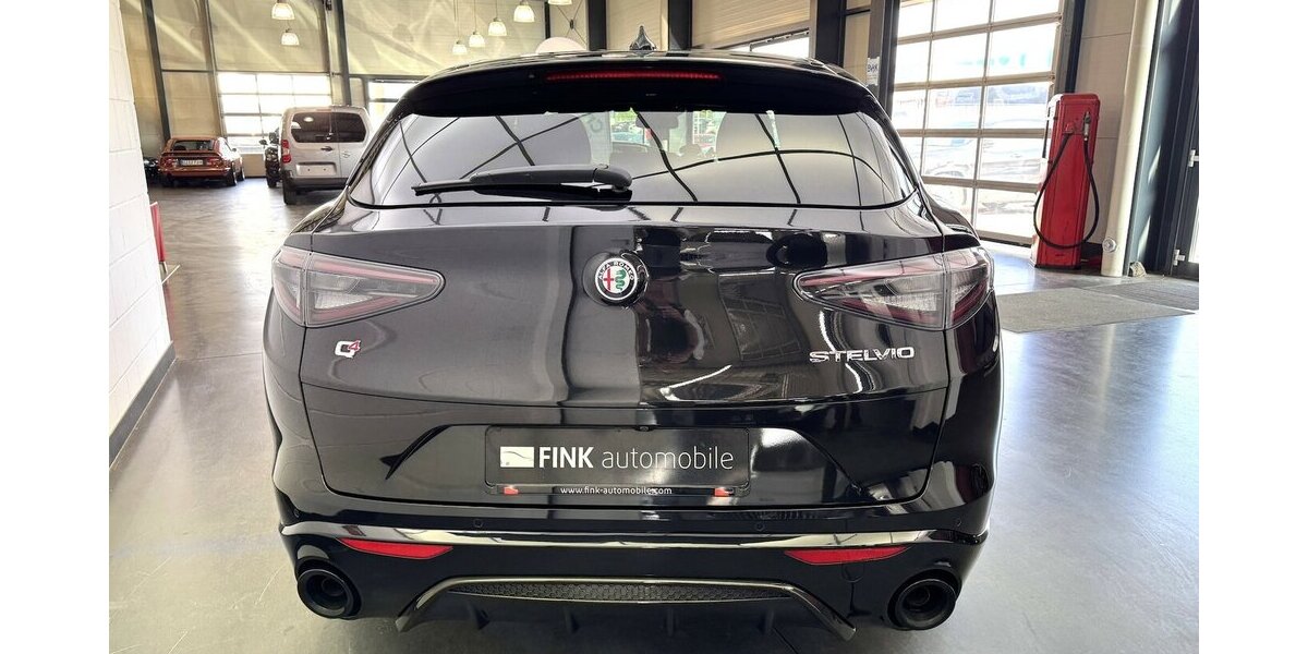 Alfa Romeo Stelvio 2.2 D Veloce Q4 Full LED Leder Carplay 36.900 km 35.890 &euro; Lich 35423