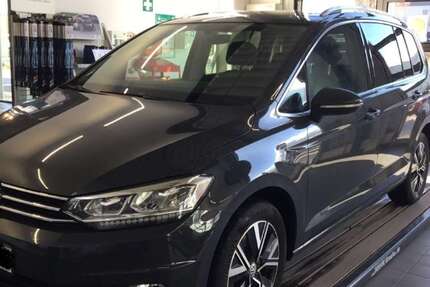 VW Touran 153.515 km 19.985 &euro; Pohlheim 35415