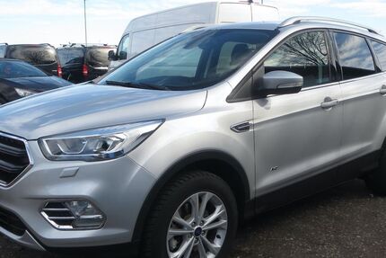 Ford Kuga 150.000 km 12.990 &euro; Butzbach 35510