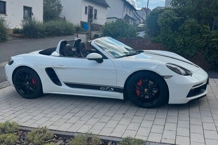 Porsche Boxster 47.500 km 68.900 &euro; Biebertal 35444