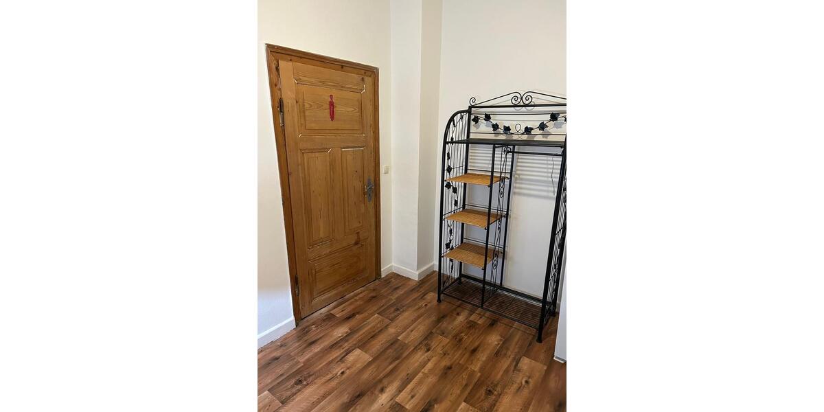 Etagenwohnung Gießen Allendorf - 1 Zimmer, 9 m&sup2;, 450&euro; | Angebot:26677550