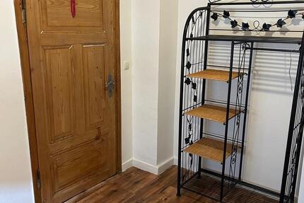 Wohnung Gießen Allendorf - 1 Zimmer, 9 m&sup2;, 450&euro; | Angebot:26677550