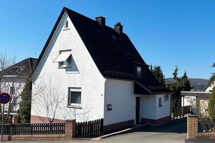 Haus Ehringshausen - 4 Zimmer, 80 m&sup2;, 280.000&euro; | Angebot:25751870