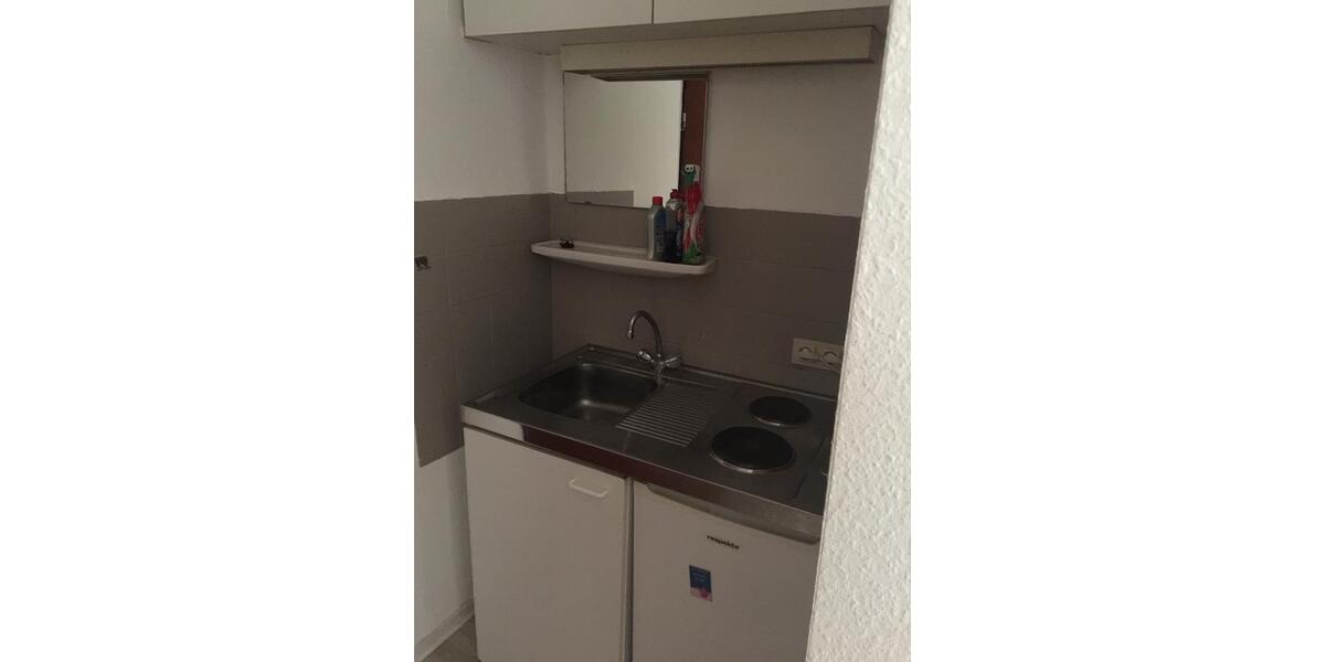 Etagenwohnung Marburg - 1 Zimmer, 15 m&sup2;, 360&euro; | Angebot:26025559