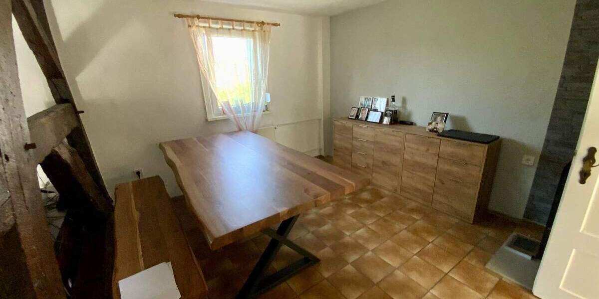 Einfamilienhaus Leun Bissenberg - 5 Zimmer, 144 m&sup2;, 165.000&euro; | Angebot:25770827