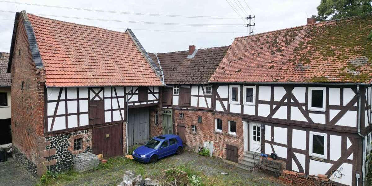 Einfamilienhaus Ebsdorfergrund / Rauischholzhausen Rauischholzhausen - 5 Zimmer, 121 m&sup2;, 98.000&euro; | Angebot:23919461