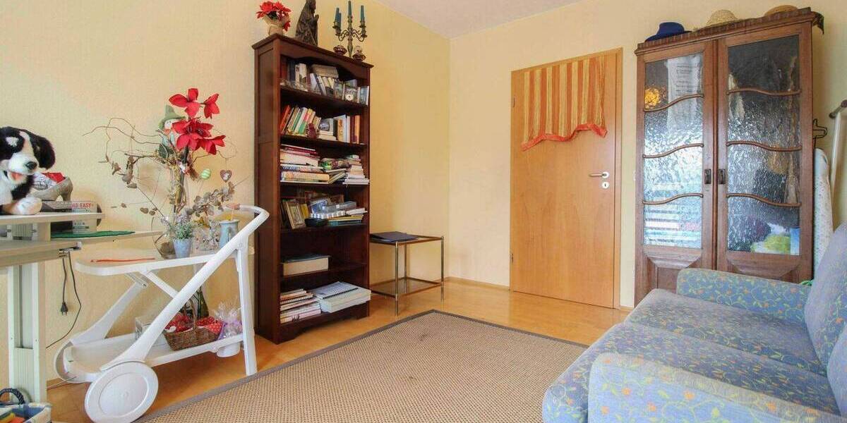 Etagenwohnung Pohlheim Watzenborn-Steinberg - 3 Zimmer, 85 m&sup2;, 249.000&euro; | Angebot:25939424