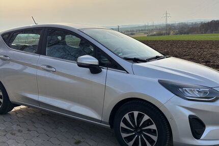 Ford Fiesta 26.900 km 17.000 &euro; Echzell 61209