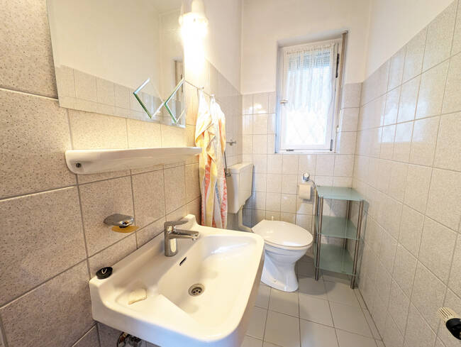 Einfamilienhaus Gießen / Allendorf Allendorf - 9 Zimmer, 196 m&sup2;, 439.000&euro; | Angebot:26582916