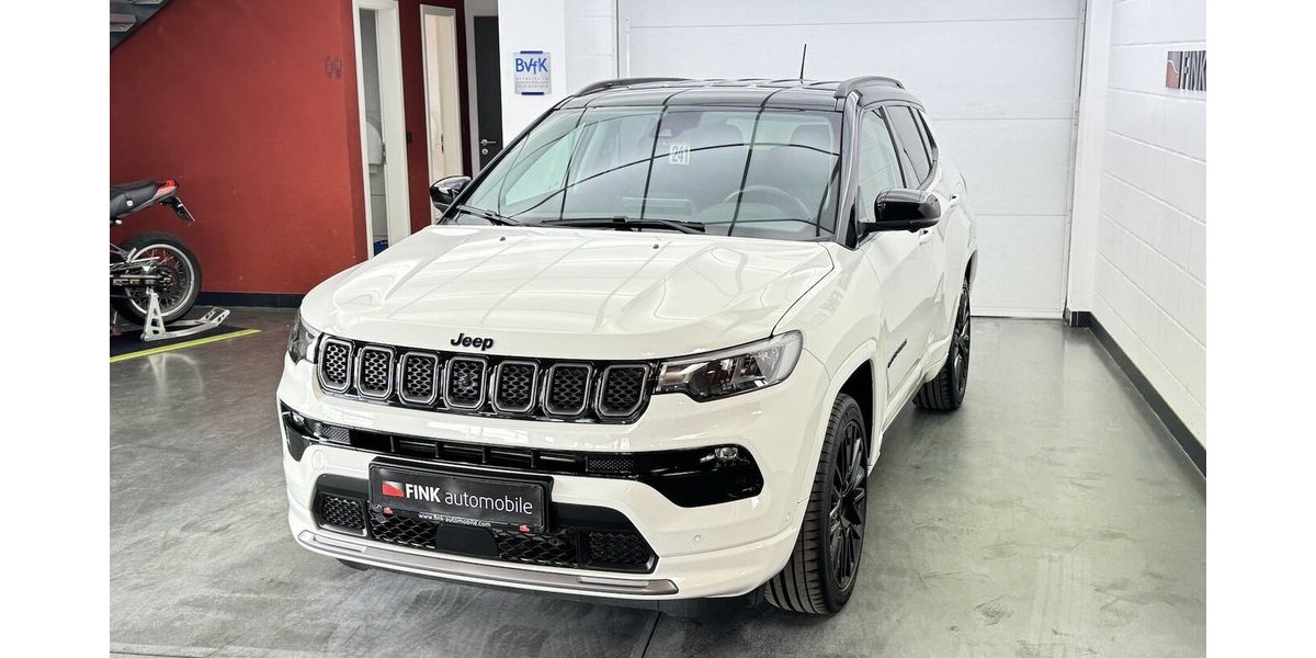 Jeep Compass S Plug-IN Hybrid 4WD 1.Hand Anhängerkplg 43.400 km 26.540 &euro; Lich 35423