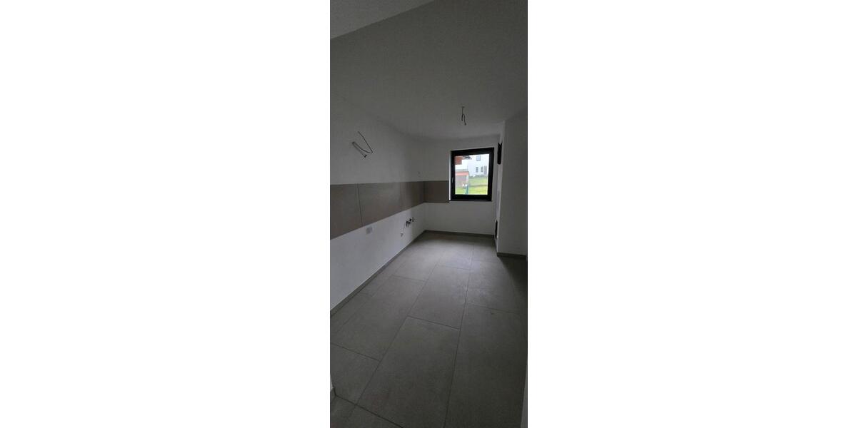 Erdgeschoßwohnung Biebertal - 3 Zimmer, 100 m&sup2;, 1.200&euro; | Angebot:25365790