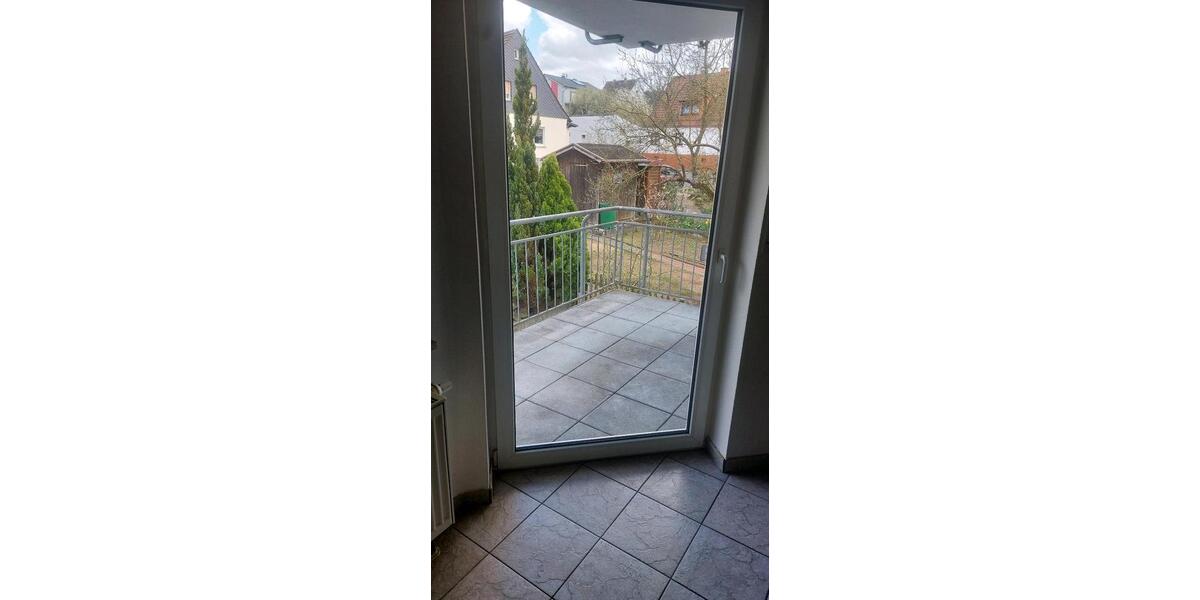 Etagenwohnung Buseck - 3 Zimmer, 82 m&sup2;, 1.160&euro; | Angebot:26664720