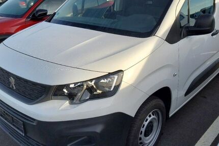 Peugeot Partner 29.351 km 14.480 &euro; Marburg 35043