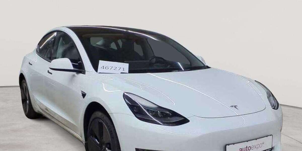 Tesla Model 3 47.205 km 27.290 &euro; Fernwald-Steinbach 35463
