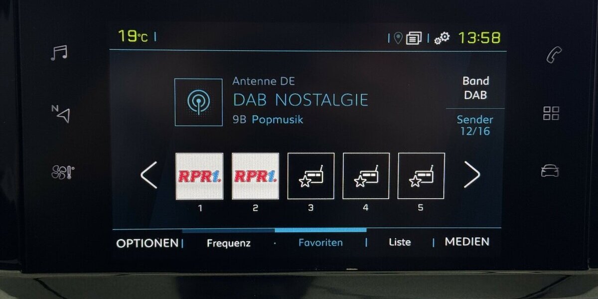 Peugeot 208 e- 136 Active Pack 1.Hand Carplay Sitzhzg 35.300 km 15.320 &euro; Lich 35423