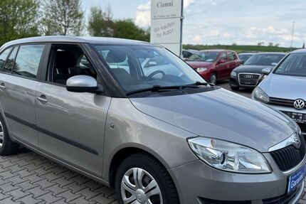 Skoda Fabia 87.407 km 7.999 &euro; Münzenberg-Gambach 35516