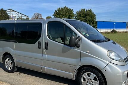 Opel Vivaro 312.000 km 6.000 &euro; Münzenberg-Gambach 35516