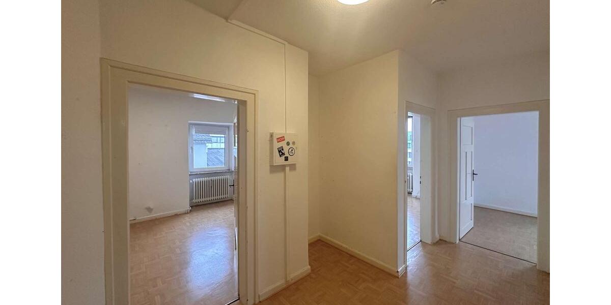 Etagenwohnung Gießen - 3 Zimmer, 68 m&sup2;, 610&euro; | Angebot:25647146