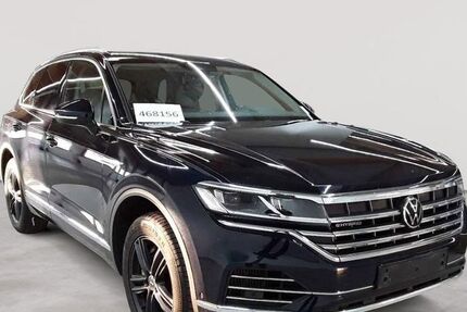 VW Touareg 141.274 km 30.990 &euro; Fernwald-Steinbach 35463