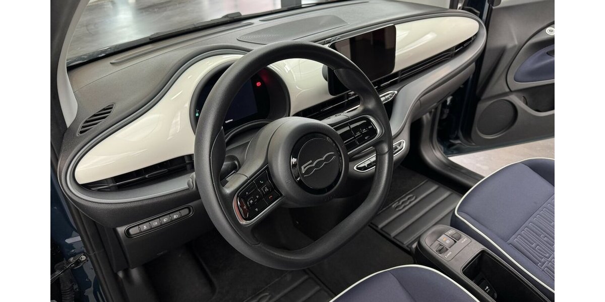 Fiat 500e Action 1. Hand Carplay 12.500 km 14.670 &euro; Lich 35423