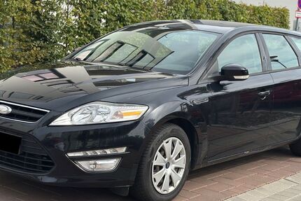Ford Mondeo 215.000 km 3.500 &euro; Bad Nauheim 61231