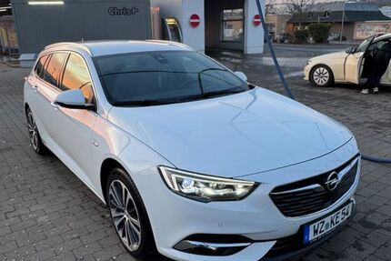 Opel Insignia 69.000 km 19.100 &euro; Wetzlar 35586