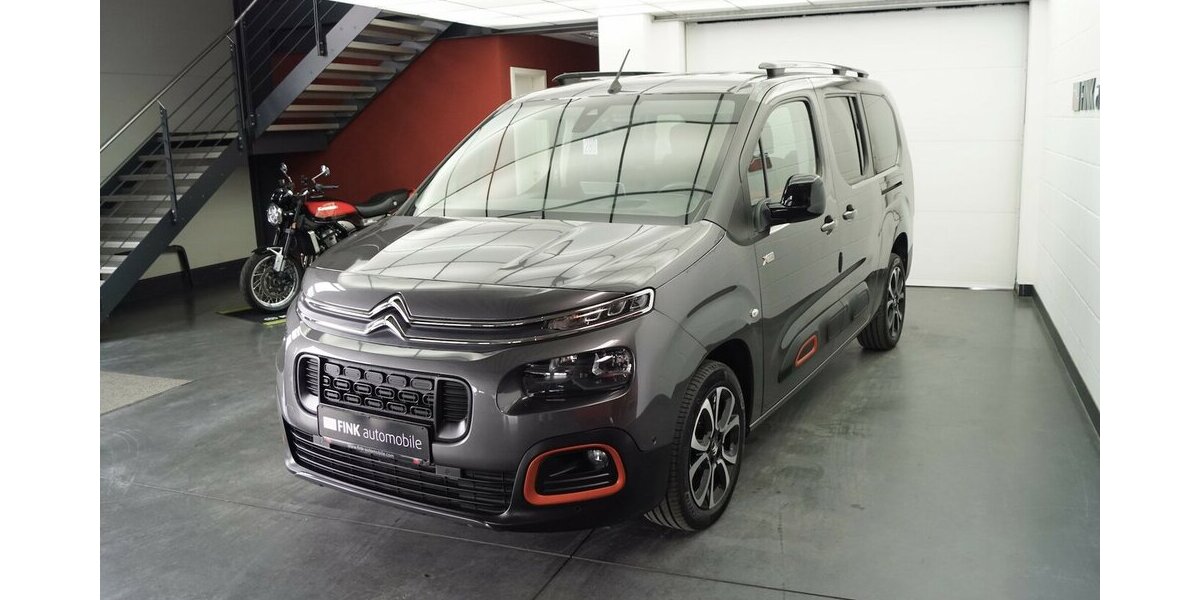 Citroen Berlingo 1.2 PureTech EAT8 Shine XL AHK 38.900 km 26.330 &euro; Lich 35423