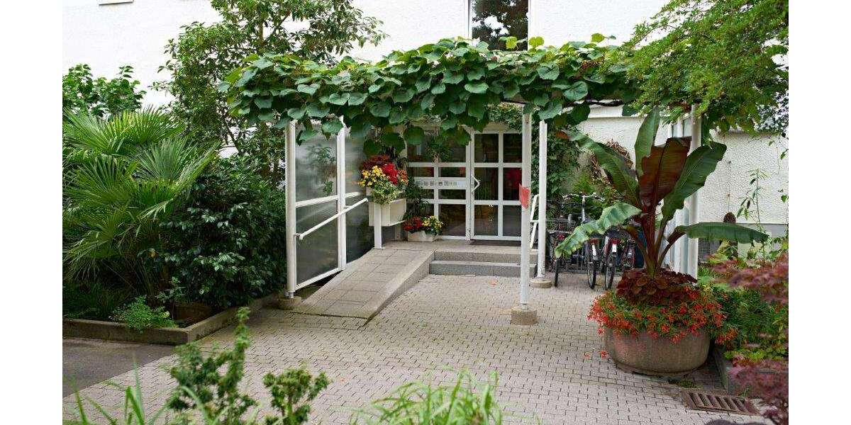 Etagenwohnung Gießen - 3 Zimmer, 75 m&sup2;, 690&euro; | Angebot:25291781